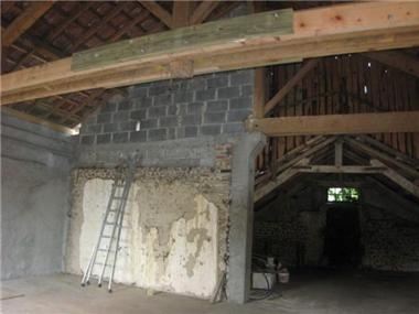 Barn_conversion for sale in Tournay (Midi-Pyrenees)