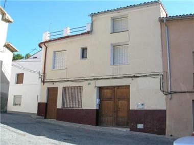 Townhouse for sale in Cela de Nunez (Valencia)