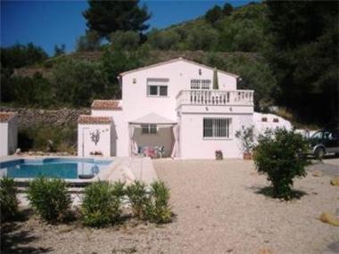 Villa / Detached for sale in Beniarres (Valencia)