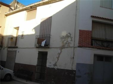 Townhouse for sale in Balones (Valencia)
