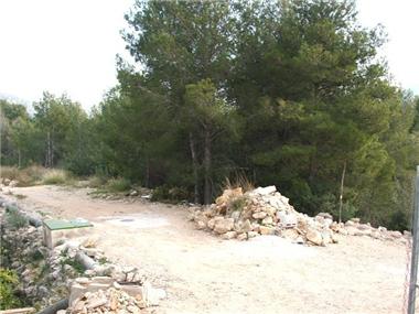 Land for sale in Adsubia (Valencia)