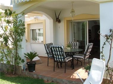 Villa / Detached for sale in Beniarbeig (Valencia)