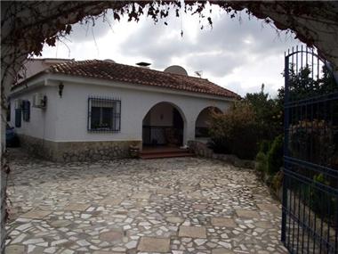 Villa / Detached for sale in Marchuquera (Valencia)