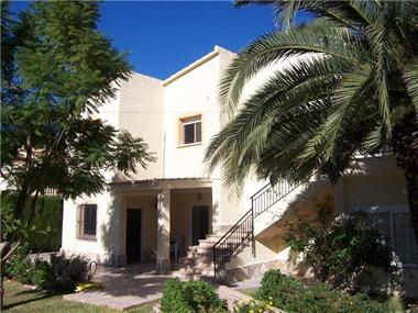Villa / Detached for sale in Marchuquera (Valencia)