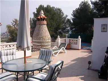 Villa / Detached for sale in La Font D'en Carros (Valencia)
