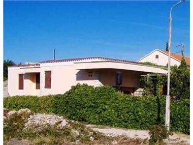 House for sale in Vodice (Sibensko-Kninska Zupanija)
