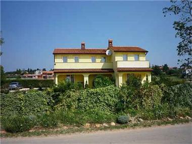 House for sale in Kastelir (Istarska Zupanija)