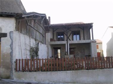 Villa for sale in Monclar (Aquitaine)