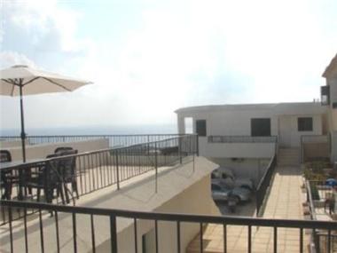 House/villa for sale in Kissonerga (Paphos)