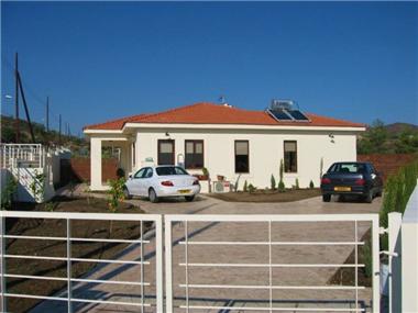 Bungalow for sale in Asgata (Limassol)