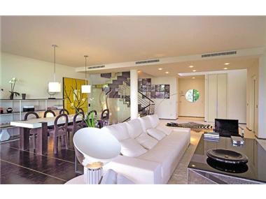 House for sale in Phinikaria (Limassol)