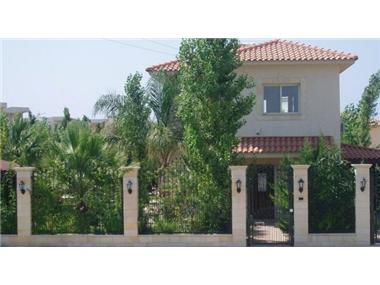 House for sale in Zyyi (Larnaca)