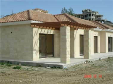 Bungalow for sale in Kellaki (Nicosia)