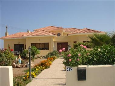 Bungalow for sale in Moni (Larnaca)