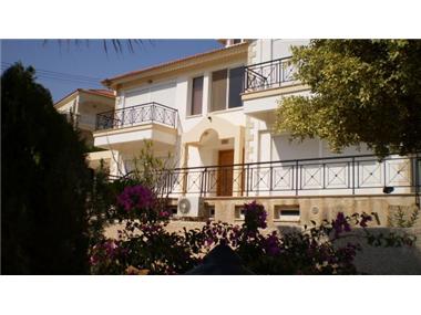 House for sale in Kalogrea (Kyrenia)