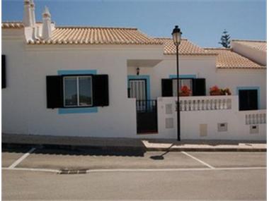 House for sale in Espiche (Faro)
