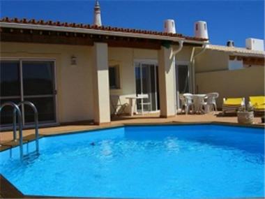 House for sale in Figueira (Faro)