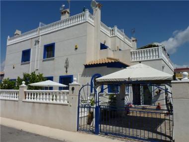 Quad House for sale in Daya Vieja (Valencia)