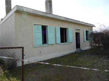 House for sale in Argenton-les-Vall�es (Poitou-Charentes)