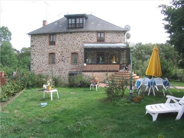 House for sale in Argenton-les-Vall�es (Poitou-Charentes)