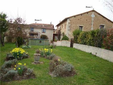 Barn_conversion for sale in Aubeterre-sur-Dronne (Poitou-Charentes)