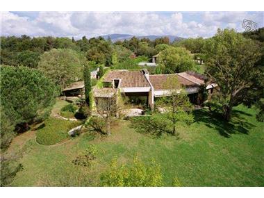 Villa for sale in Auribeau-sur-Siagne (Provence-Alpes-Cote d'Azur)