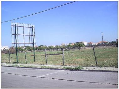 Land for sale in Luz (Faro)