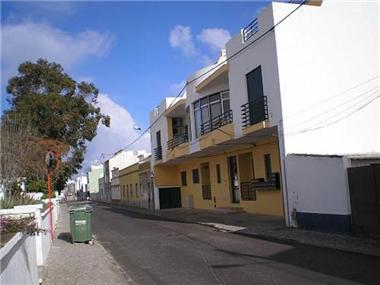 Apartment       for sale in Santa Luzia (Faro)