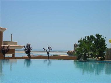 Apartment       for sale in Vale da Lama (Faro)
