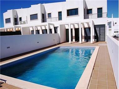 Villa / Townhouse for sale in Sesmarias (Faro)