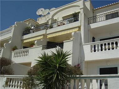 Apartment for sale in Meia Praia (Faro)