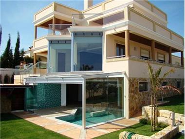 Villa / Townhouse for sale in Gale de Cima (Faro)