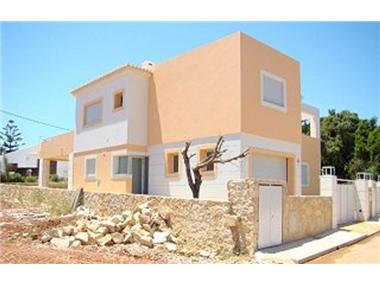 Villa / Townhouse for sale in Mexilhoeira Grande (Faro)