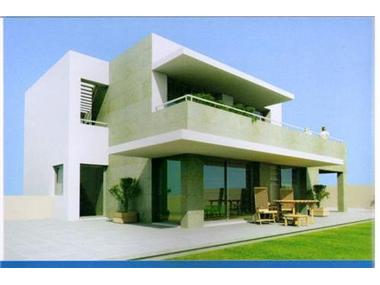 Villa / Townhouse for sale in Alcantarilha (Faro)