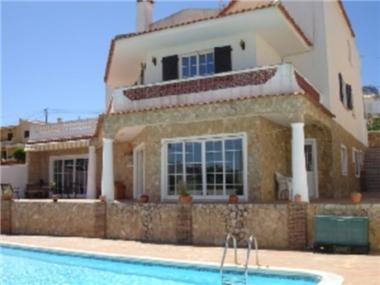 Villa / Townhouse for sale in Pedra Alcada (Faro)
