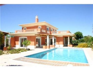 Villa / Townhouse for sale in Boavista Golf (Faro)