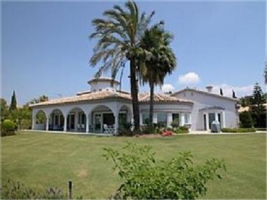 Villa for sale in Mijas Costa (Andalucia)