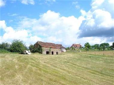 Barn for sale in Beaulieu-sur-Dordogne (Region Limousin)