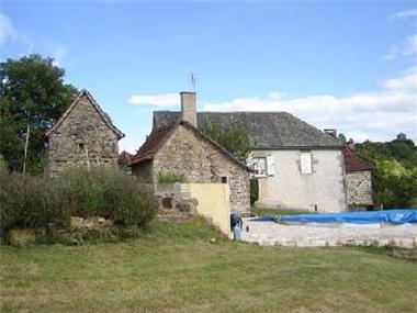 Stone House for sale in Beaulieu-sur-Dordogne (Region Limousin)