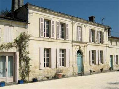 G�te for sale in Jonzac (Poitou-Charentes)