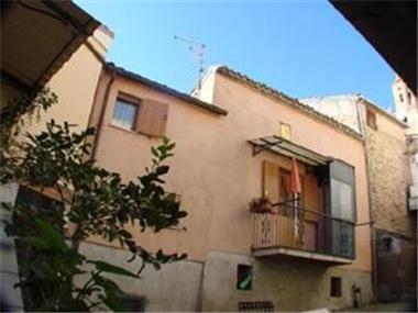 Apartment for sale in Citta Sant'Angelo (Regione Abruzzo)