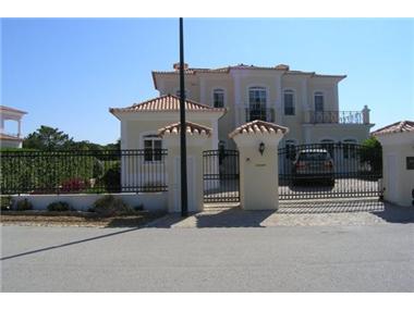 House/villa for sale in Vila Sol (Faro)