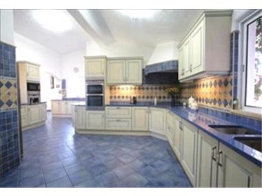 House/villa for sale in Guia (Faro)