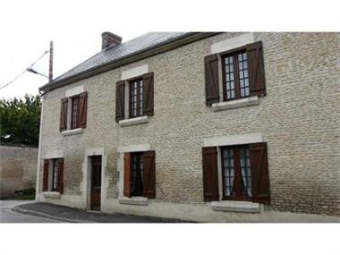 House for sale in Saint-Pierre-sur-Dives (Basse-Normandie)