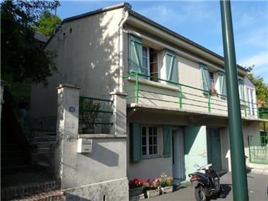 House for sale in Lisieux