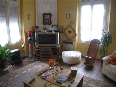 Villa for sale in Vic-en-Bigorre (Midi-Pyrenees)