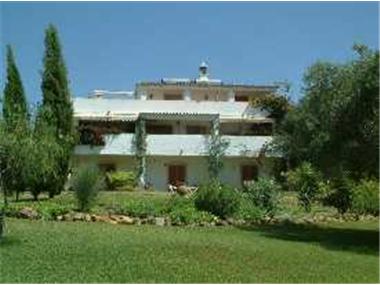 House for sale in Benfarras (Faro)
