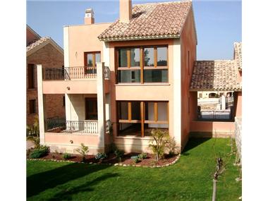 Villa / Detached for sale in Algorfa (Valencia)