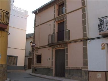 Townhouse for sale in Vall de Gallinera (Valencia)