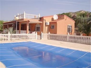 Country Property for sale in Aspe (Valencia)